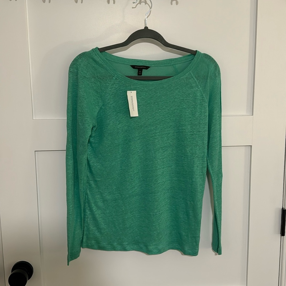 Banana Republic Long Sleeve Shirt